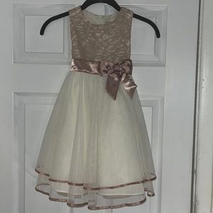 Gorgeous Little Girls Formal Dress